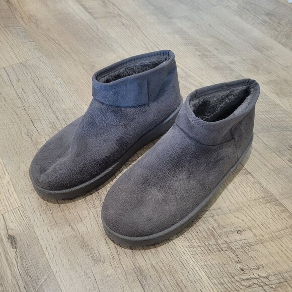 NWOT SAMILOR BOOTIES - Picture 1 of 4